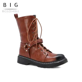 Bigsizeheels Vintage black decorated Martin boots - Brown