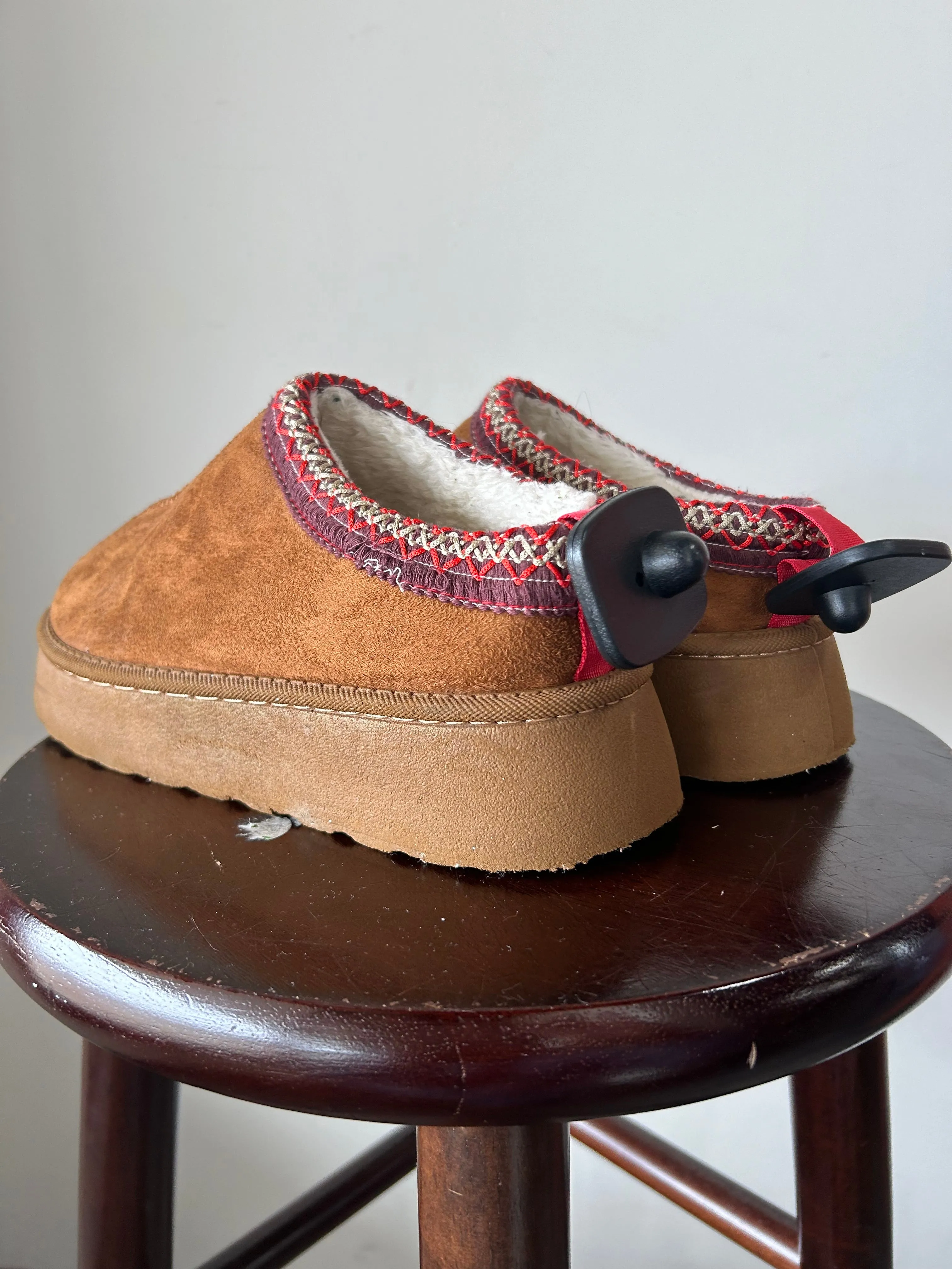Casual Shoes Womens 6